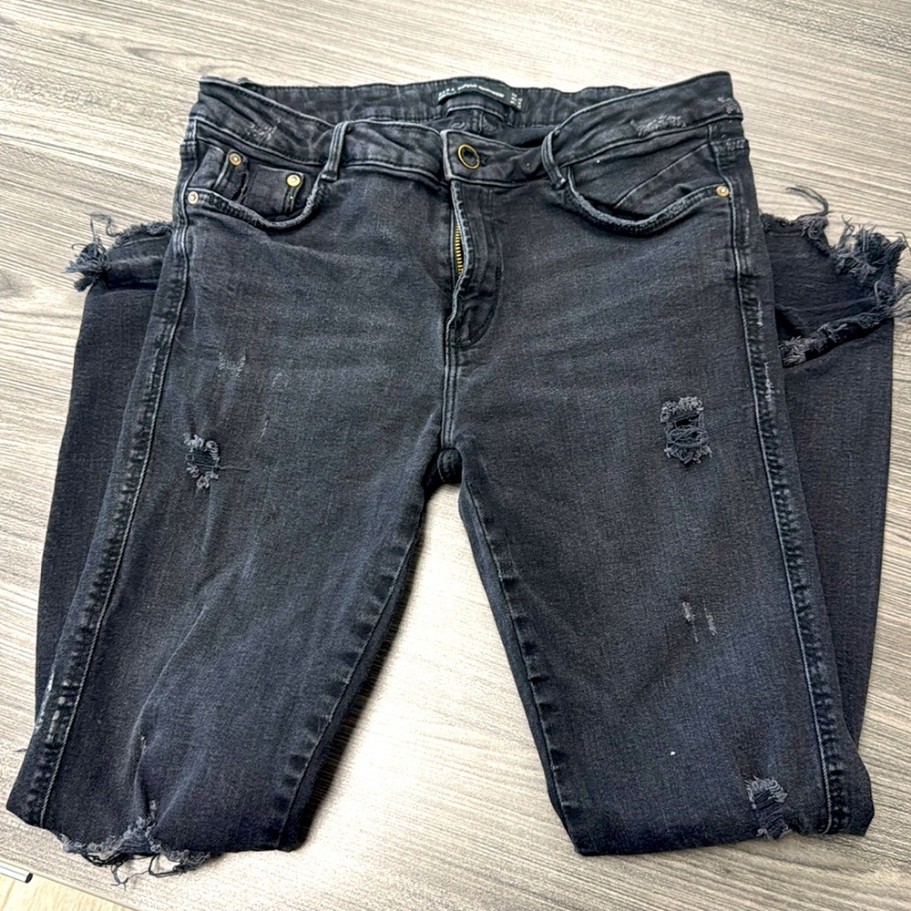 Zara skinny distressed black jeans size 10